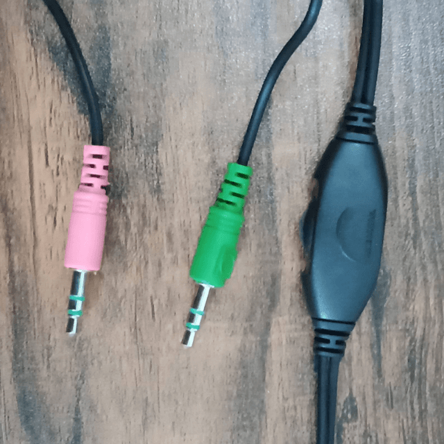 Solic SLR 203MV Headphones with Mic