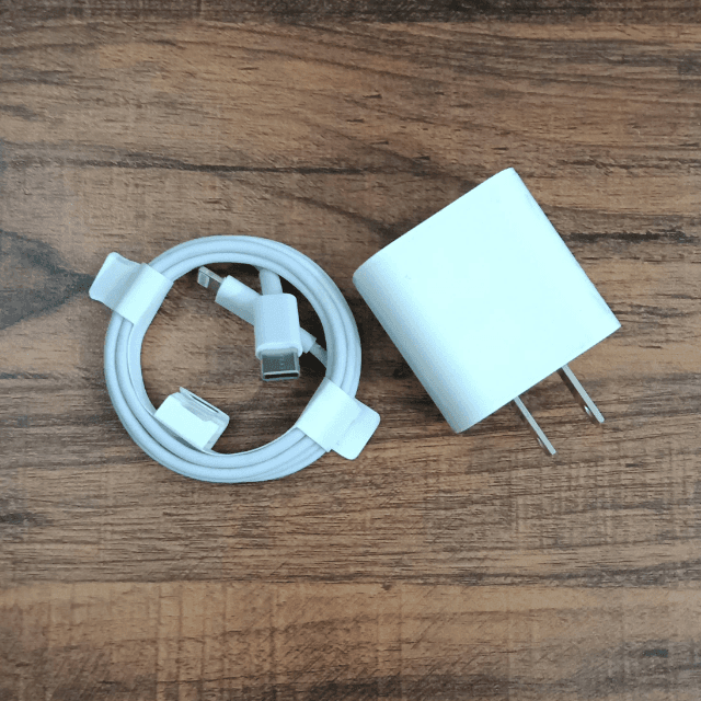 iPhone Fast Charger PD 20 Watt