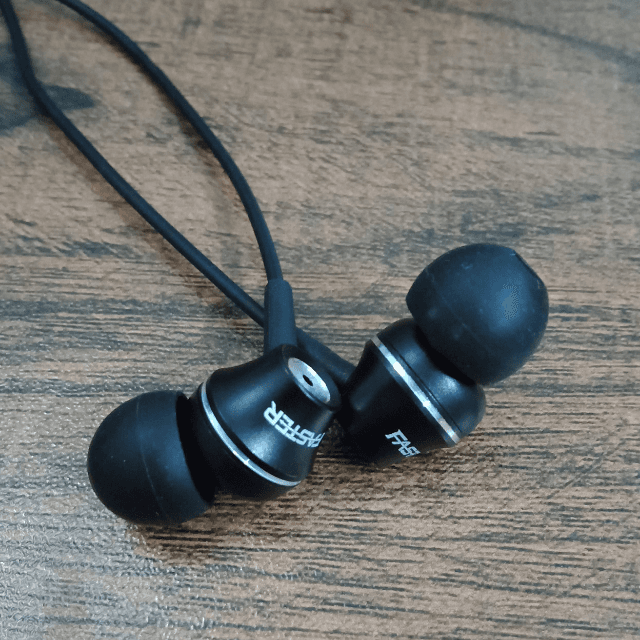 FASTER Stereo Sound Earphone FHF-10C