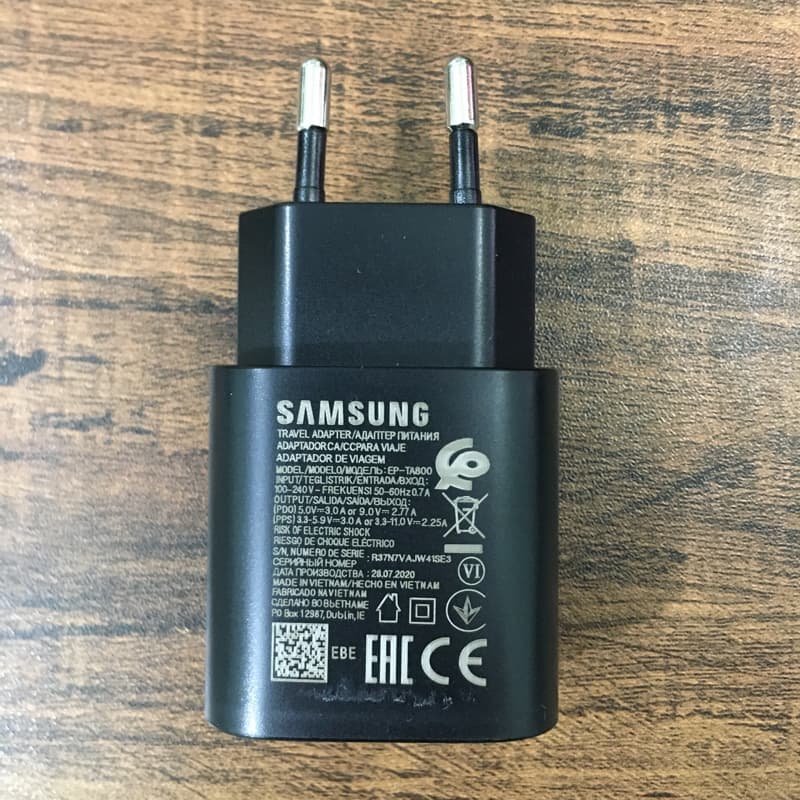 Samsung 25W Super Fast Charger EP-TA800