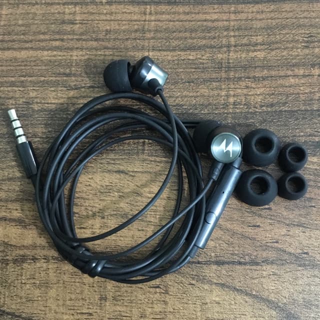 Motorola Original Metal Handsfree with Mic